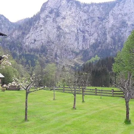 Gastezimmer Salzatal Vendégház