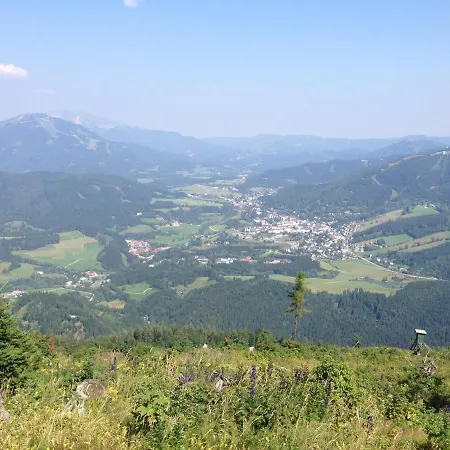 Gastezimmer Salzatal Vendégház